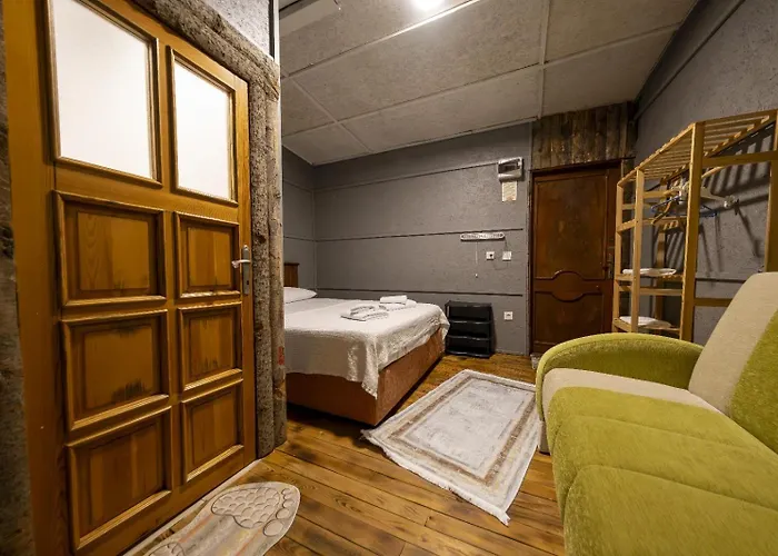 Privatunterkunft Ida Tahtalikoey Restorant *