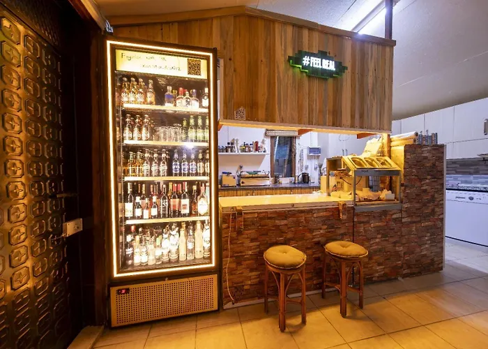 Privatunterkunft Ida Tahtalikoey Restorant