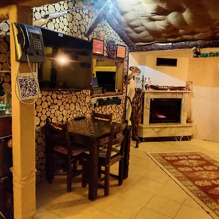 Habitación en casa particular Ida Tahtalikoey Restorant *