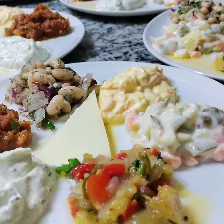 Ida Tahtalikoey Restorant Edremit (Balikesir)