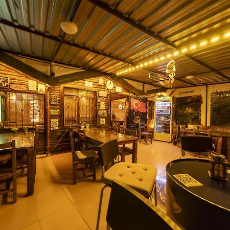 Homestay Ida Tahtalikoey Restorant Edremit (Balikesir)