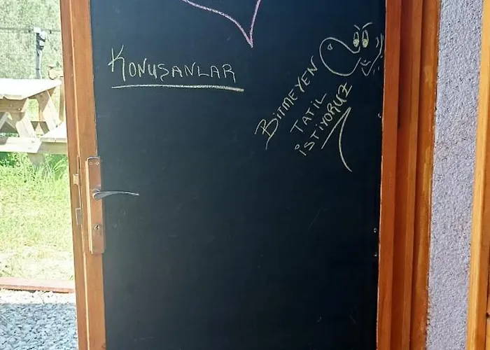 Séjour chez l'habitant Ida Tahtalikoey Restorant *